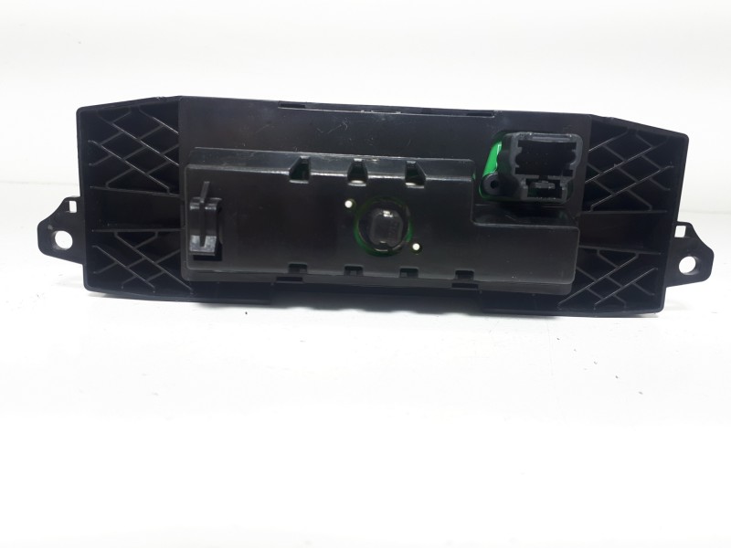 Recambio de pantalla multifuncion para citroën c3 hdi 70 furio referencia OEM IAM 96439997XT  