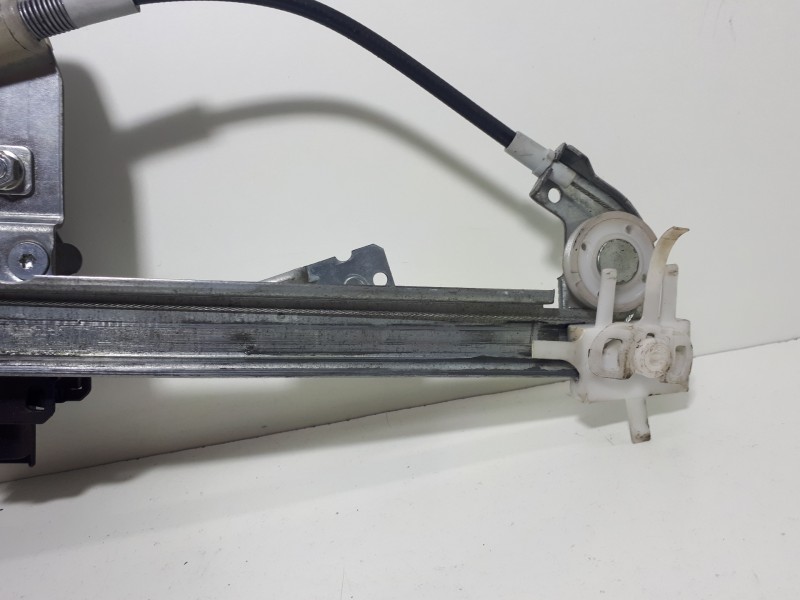 Recambio de elevalunas delantero izquierdo para fiat fiorino adventure combi referencia OEM IAM   