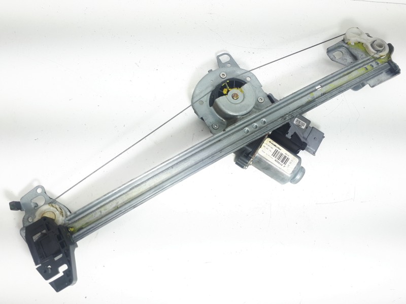 Recambio de elevalunas delantero derecho para citroën c3 hdi 70 furio referencia OEM IAM 400618F  