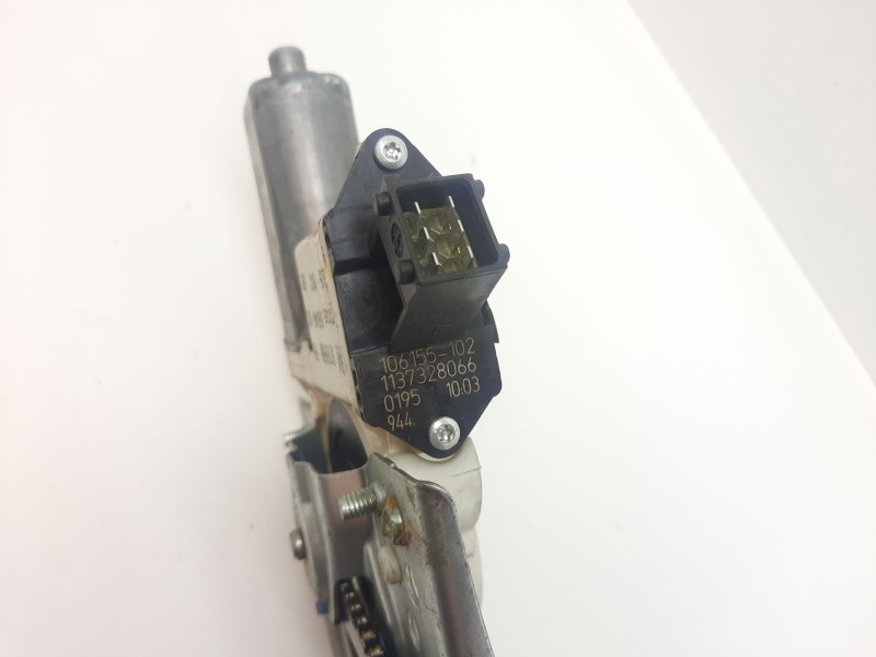 Recambio de elevalunas delantero derecho para opel vectra c berlina comfort referencia OEM IAM 9178988 106047103 