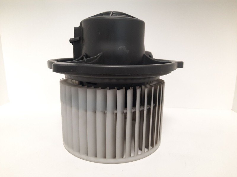 Recambio de motor calefaccion para hyundai i30 classic referencia OEM IAM F00S33F023  