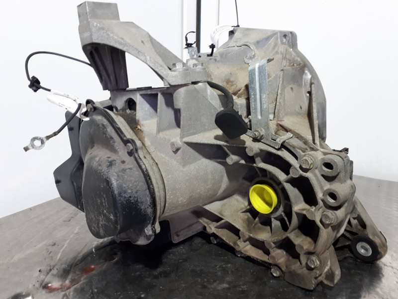 Recambio de caja cambios para ford focus berlina (cap) ambiente (d) referencia OEM IAM 3M5R7002NBQ T6TB1 