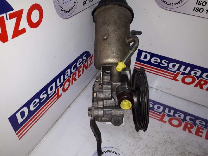 Recambio de bomba direccion para toyota yaris (ncp1/nlp1/scp1) 1.4 d-4d linea luna referencia OEM IAM 4431052160  