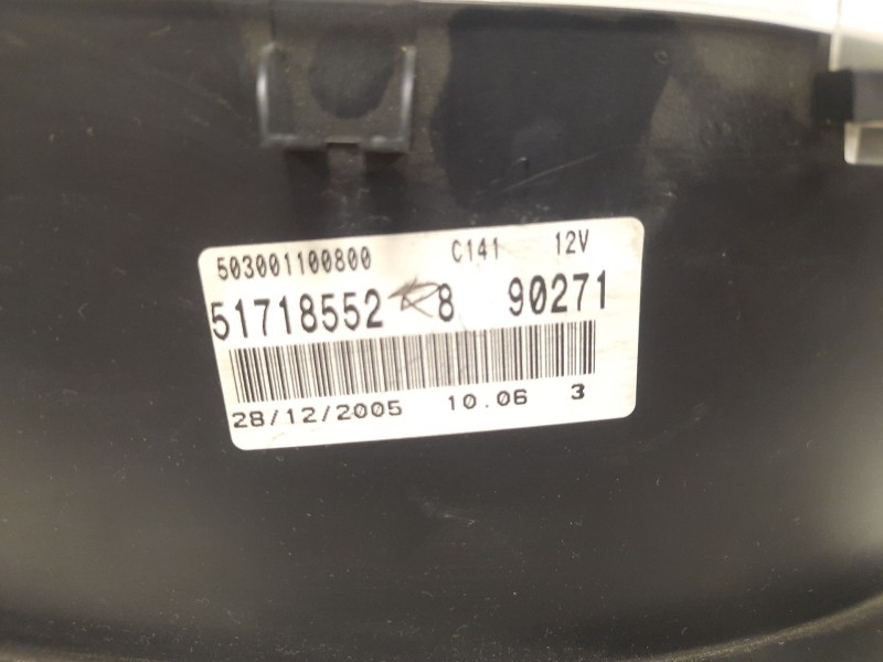 Recambio de cuadro instrumentos para fiat grande punto (199) 1.9 8v multijet emotion referencia OEM IAM 51718552890271 503001100