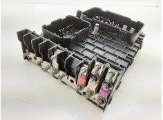 Recambio de caja reles / fusibles para audi a3 (8p) 2.0 tdi ambiente referencia OEM IAM 1K0937124P  