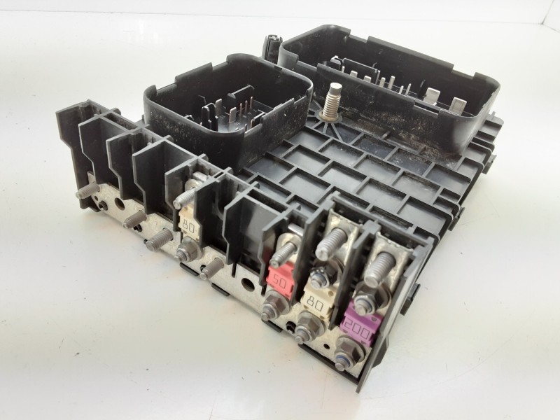 Recambio de caja reles / fusibles para audi a3 (8p) 2.0 tdi ambiente referencia OEM IAM 1K0937124P  