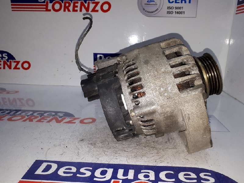 Recambio de alternador para fiat punto berlina (188) 1.2 8v referencia OEM IAM 0071794526  