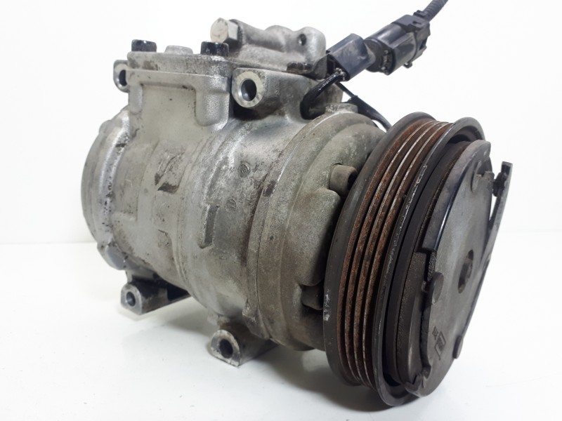 Recambio de compresor aire acondicionado para kia carnival ii 2.5 v6 ex referencia OEM IAM   