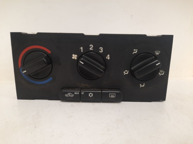 Recambio de mando calefaccion / aire acondicionado para opel zafira a comfort referencia OEM IAM 024420732 90559839 56341