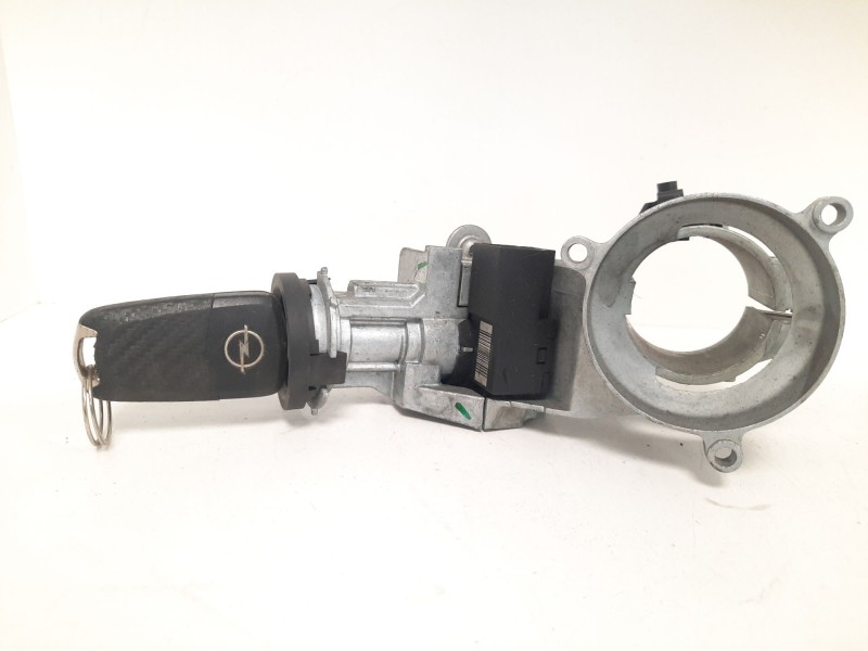 Recambio de conmutador de arranque para opel corsa d catch me referencia OEM IAM 09180562  