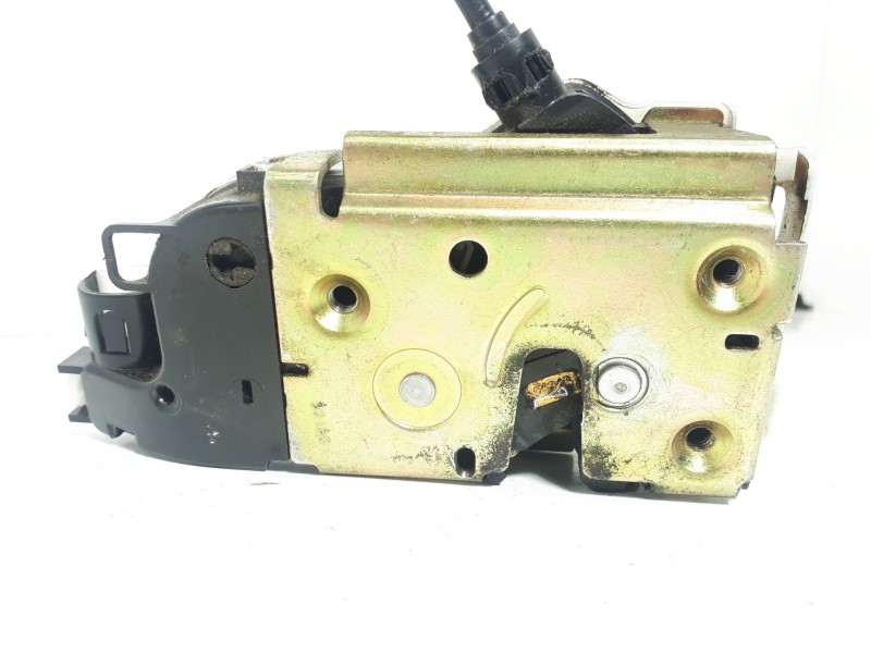 Recambio de cerradura puerta delantera izquierda para citroën c3 hdi 70 furio referencia OEM IAM 46933280 1901050033D1 