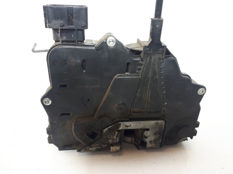 Recambio de cerradura puerta delantera izquierda para opel corsa d corsavan referencia OEM IAM 13258271  