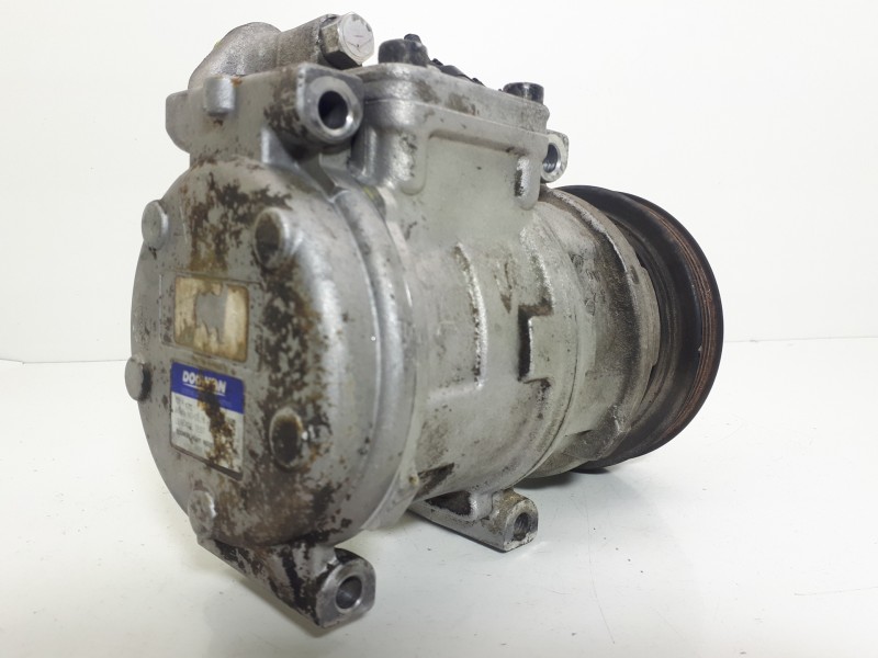 Recambio de compresor aire acondicionado para kia carnival ii 2.5 v6 ex referencia OEM IAM   