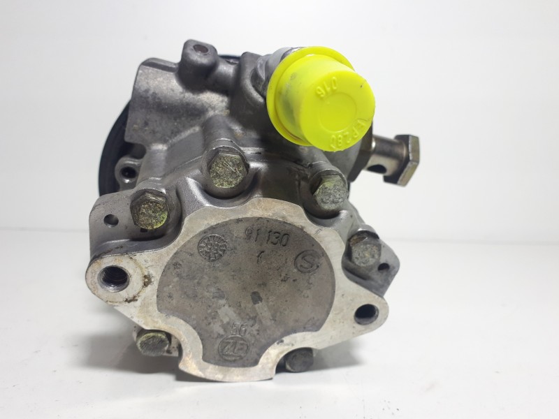 Recambio de bomba direccion para seat cordoba berlina (6k2) sport referencia OEM IAM   