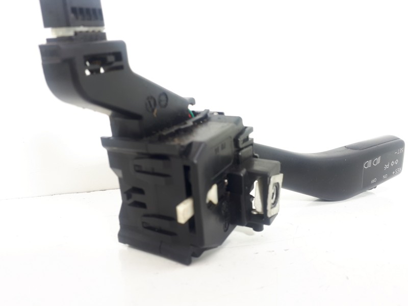 Recambio de mando intermitentes para seat leon (1p1) comfort limited referencia OEM IAM 1K0953513A  