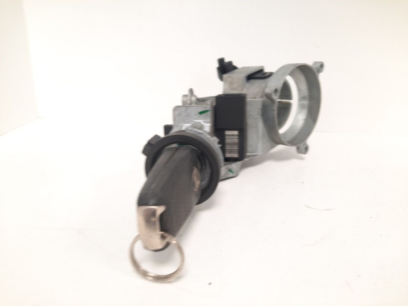 Recambio de conmutador de arranque para opel corsa d catch me referencia OEM IAM 09180562  
