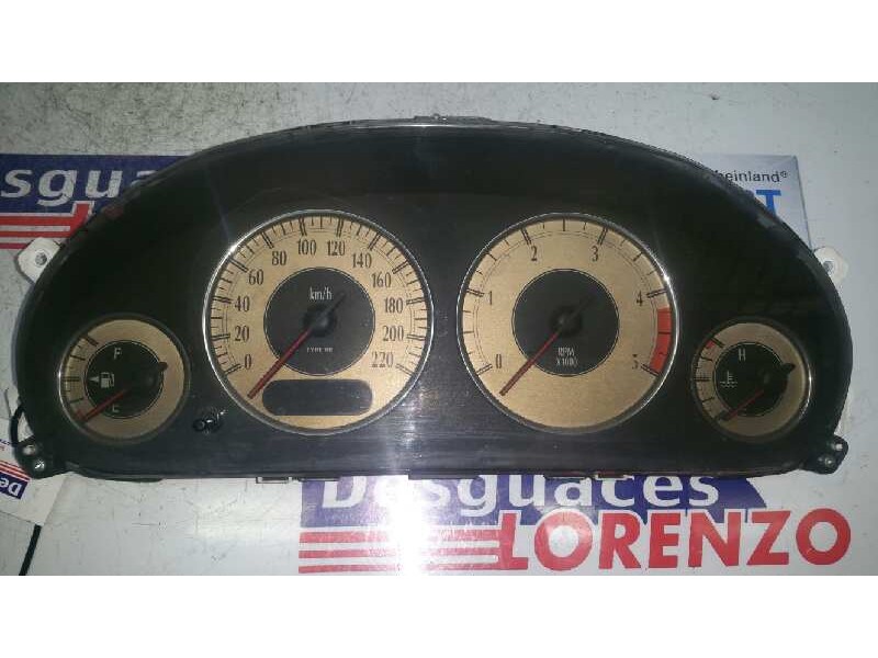 Recambio de cuadro instrumentos para chrysler voyager (rg) 2.5 crd grand voyager limited referencia OEM IAM P04685825AF R825AF  Recambio de cuadro instrumentos para chrysler voyager (rg) 2.5 crd grand voyager limited referencia OEM IAM P04685825AF R825AF