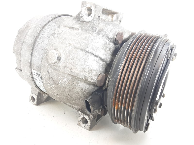 Recambio de compresor aire acondicionado para renault megane i fase 2 berlina (ba0) 1.9 dci authentique referencia OEM IAM 77001