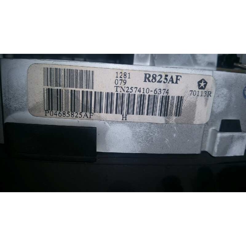 Recambio de cuadro instrumentos para chrysler voyager (rg) 2.5 crd grand voyager limited referencia OEM IAM P04685825AF R825AF  Recambio de cuadro instrumentos para chrysler voyager (rg) 2.5 crd grand voyager limited referencia OEM IAM P04685825AF R825AF