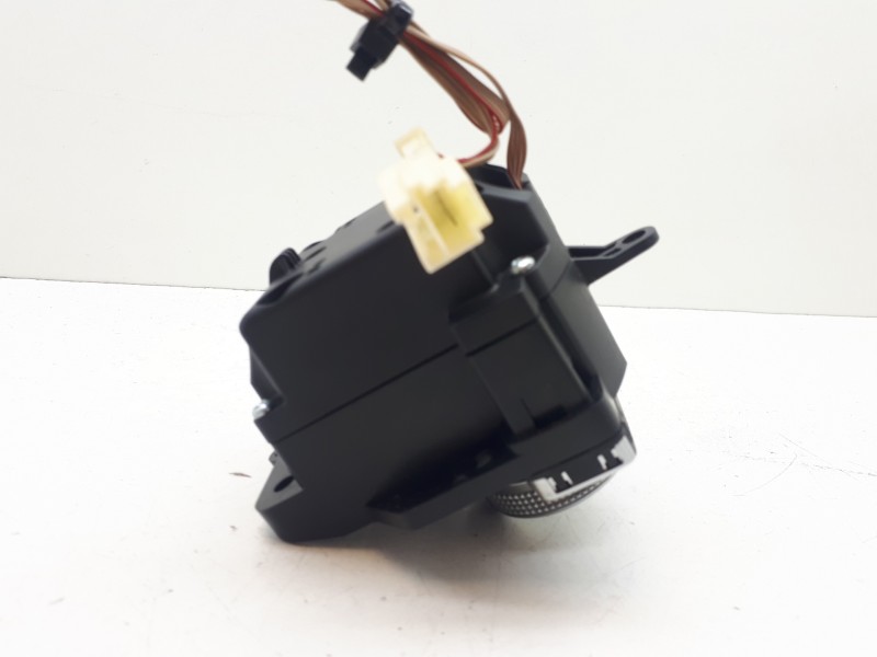 Recambio de mando multifuncion para mercedes-benz clase c (w204) berlina 2.1 cdi cat referencia OEM IAM A2048700779 03358060201 