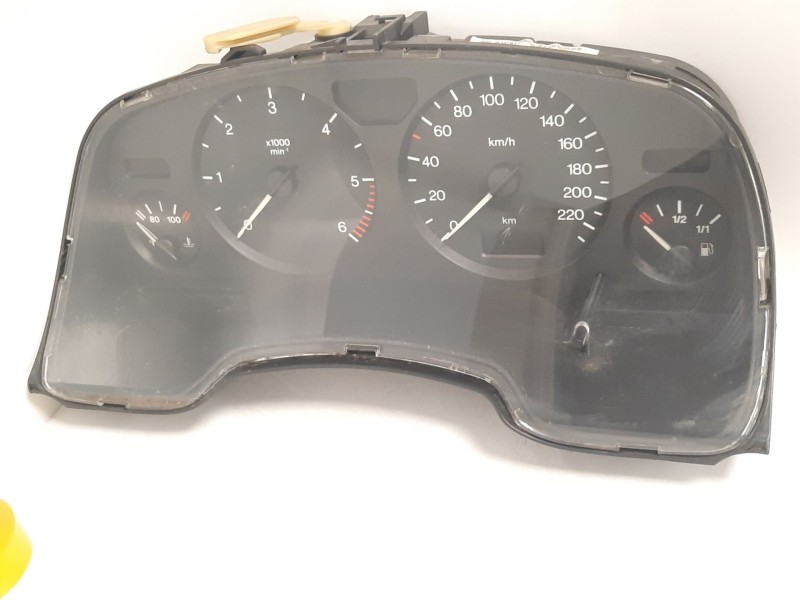 Recambio de cuadro instrumentos para opel zafira a comfort referencia OEM IAM 09228757EJ  
