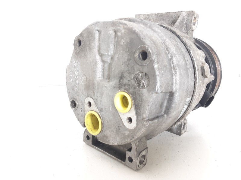 Recambio de compresor aire acondicionado para renault megane i fase 2 berlina (ba0) 1.9 dci authentique referencia OEM IAM 77001