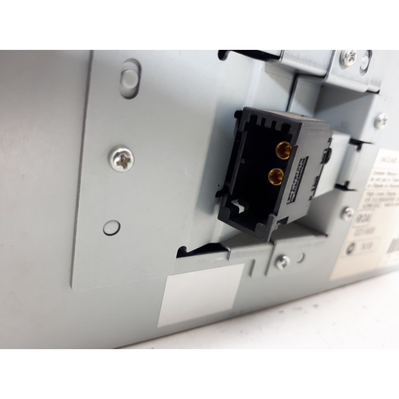 Recambio de sistema navegacion gps para jaguar xf 3.0 v6 diesel edition referencia OEM IAM 9X2310E889AD JG802A  Recambio de sistema navegacion gps para jaguar xf 3.0 v6 diesel edition referencia OEM IAM 9X2310E889AD JG802A