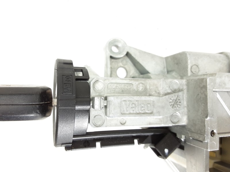 Recambio de conmutador de arranque para opel astra h ber. cosmo referencia OEM IAM 281726  