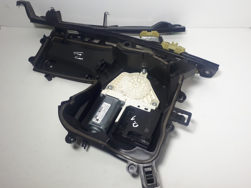 Recambio de elevalunas delantero derecho para seat leon (1p1) comfort limited referencia OEM IAM 1P0837402M 3C095979 