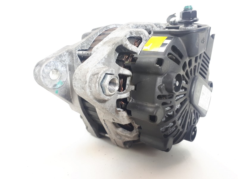 Recambio de alternador para kia rio basic referencia OEM IAM 3730003350 2614287 90A