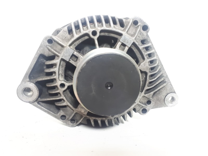 Recambio de alternador para renault megane i fase 2 classic (la..) 1.9 dci dynamique referencia OEM IAM 7700431943 A13VI252 80A
