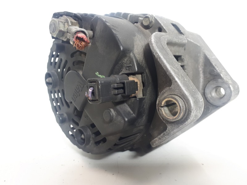 Recambio de alternador para renault megane i fase 2 classic (la..) 1.9 dci dynamique referencia OEM IAM 7700431943 A13VI252 80A