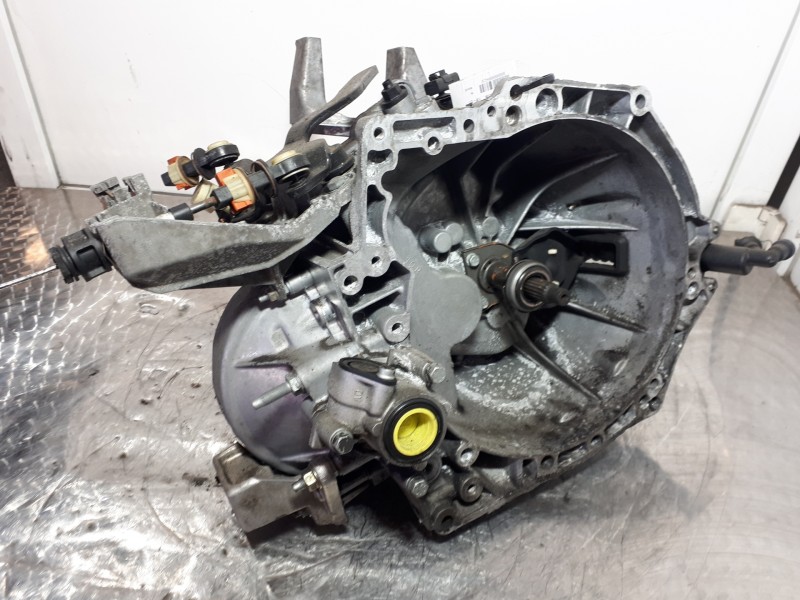 Recambio de caja cambios para peugeot 407 business line referencia OEM IAM 20DM65  