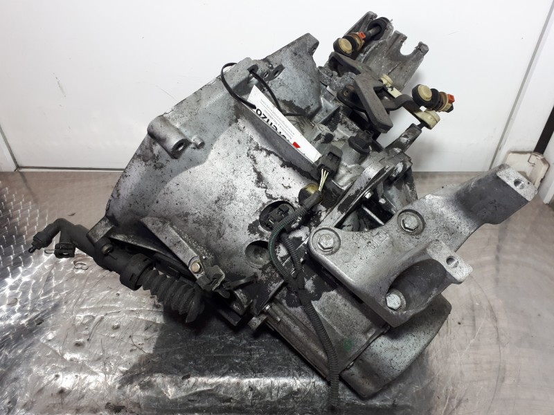 Recambio de caja cambios para peugeot 407 business line referencia OEM IAM 20DM65  