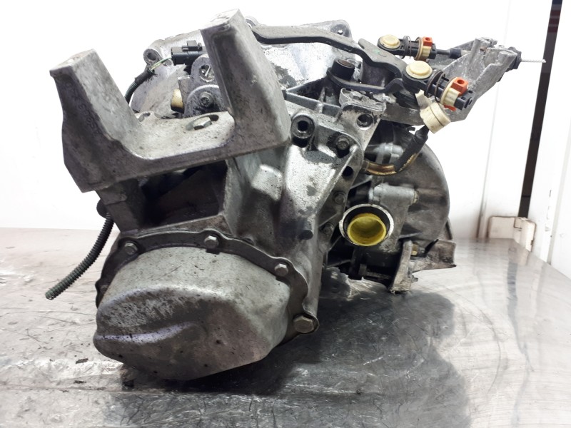 Recambio de caja cambios para peugeot 407 business line referencia OEM IAM 20DM65  