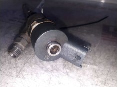 Recambio de inyector para kia carens (un) emotion referencia OEM IAM 3380027400 0445110258 