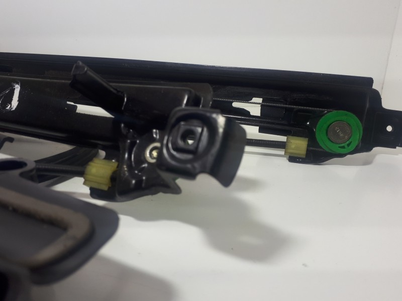 Recambio de elevalunas delantero izquierdo para seat leon (1p1) comfort limited referencia OEM IAM 1P0837401M 3C0959793 