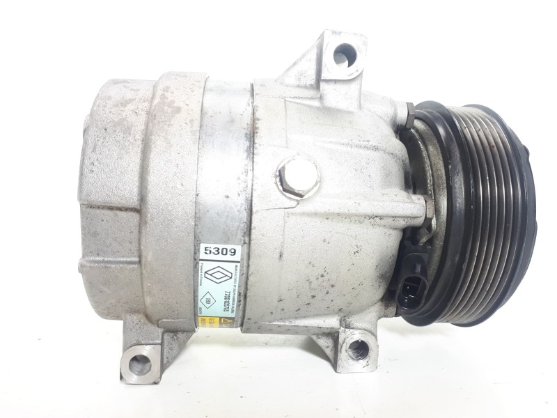 Recambio de compresor aire acondicionado para renault megane i fase 2 classic (la..) 1.9 dci dynamique referencia OEM IAM 770010