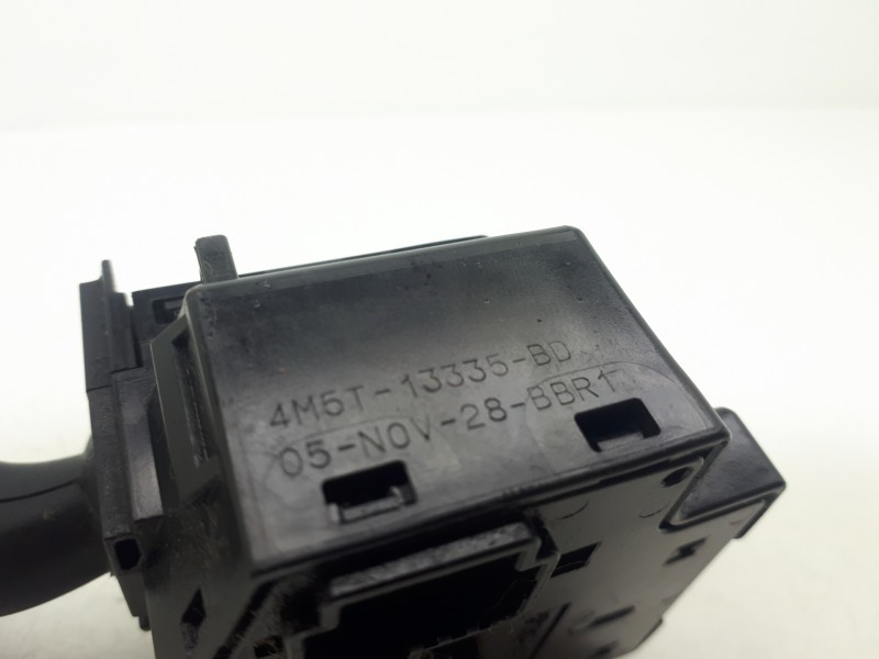 Recambio de mando intermitentes para ford focus berlina (cap) ambiente (d) referencia OEM IAM 4M5T13335BD  