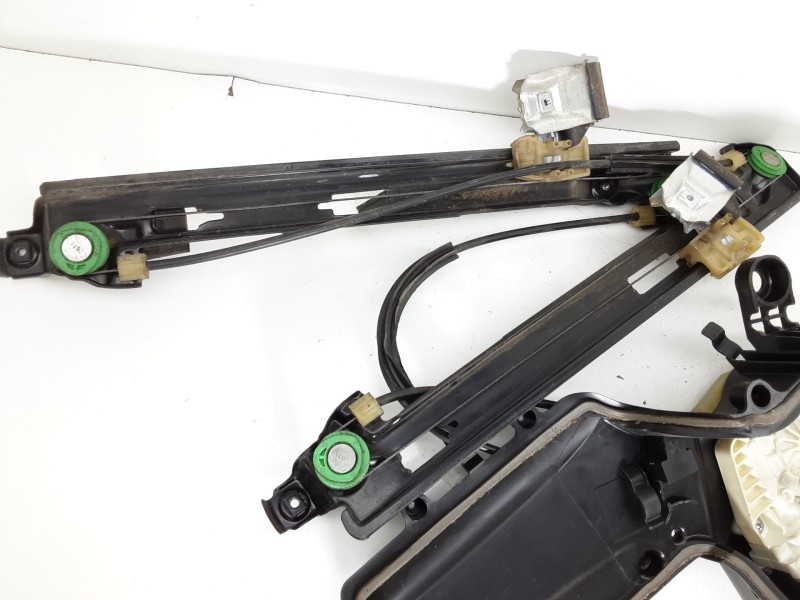 Recambio de elevalunas delantero derecho para seat leon (1p1) reference referencia OEM IAM 1P0837402AB  