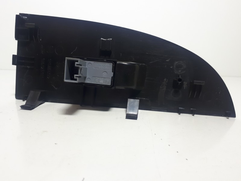 Recambio de mando elevalunas delantero derecho para seat leon (1p1) comfort limited referencia OEM IAM 1P1867172 156023172 