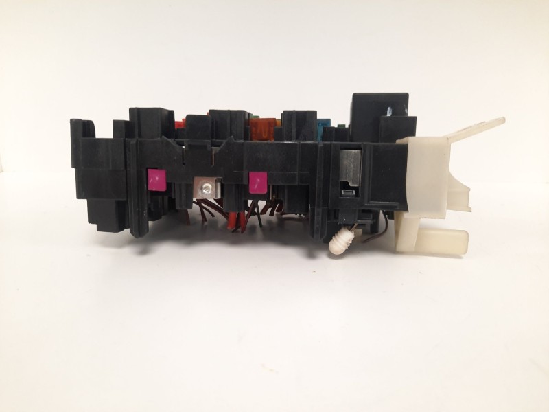 Recambio de caja reles / fusibles para volkswagen golf vii variant (bv5) advance bmt referencia OEM IAM 5Q0937615C  VWPE904184