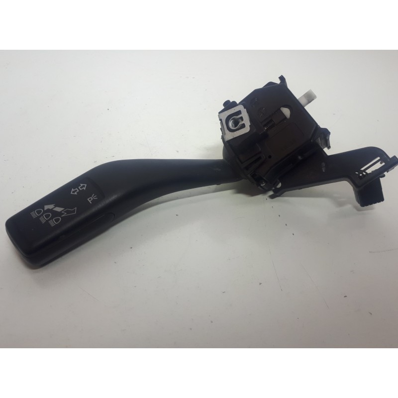 Recambio de mando intermitentes para seat leon (1p1) comfort limited referencia OEM IAM 1K0953513E ANP80H12C 