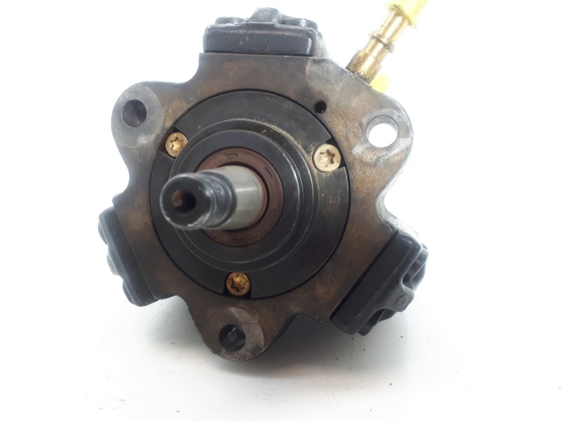 Recambio de bomba inyeccion para renault megane i fase 2 classic (la..) 1.9 dci dynamique referencia OEM IAM 7700111010 04450100