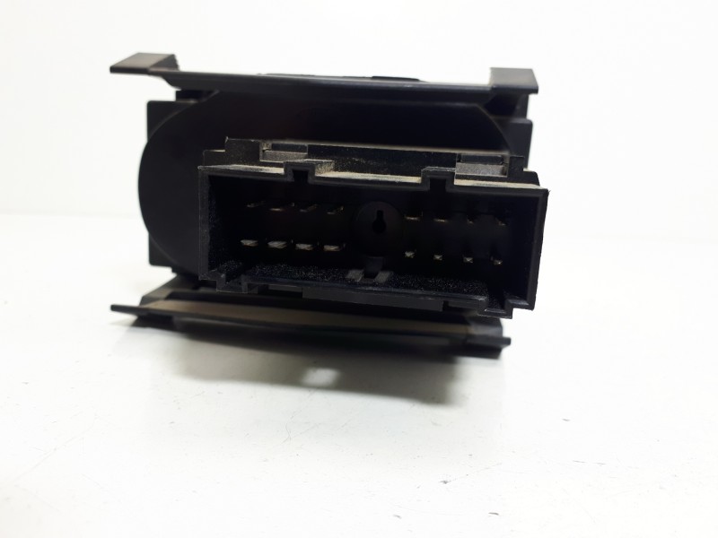 Recambio de mando luces para ford focus berlina (cap) ambiente (d) referencia OEM IAM 4M5T13A024LA  