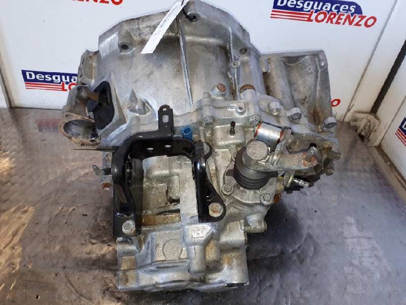 Recambio de caja cambios para nissan x-trail (t30) comfort referencia OEM IAM  8H5 