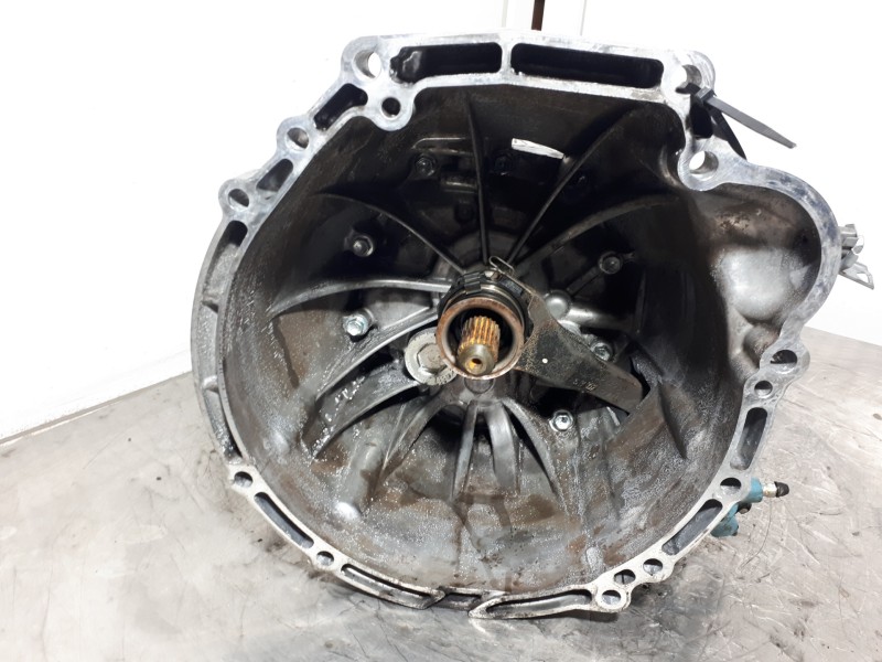 Recambio de caja cambios para lexus is200 (ds2/is2) 220d referencia OEM IAM Y5M01184  