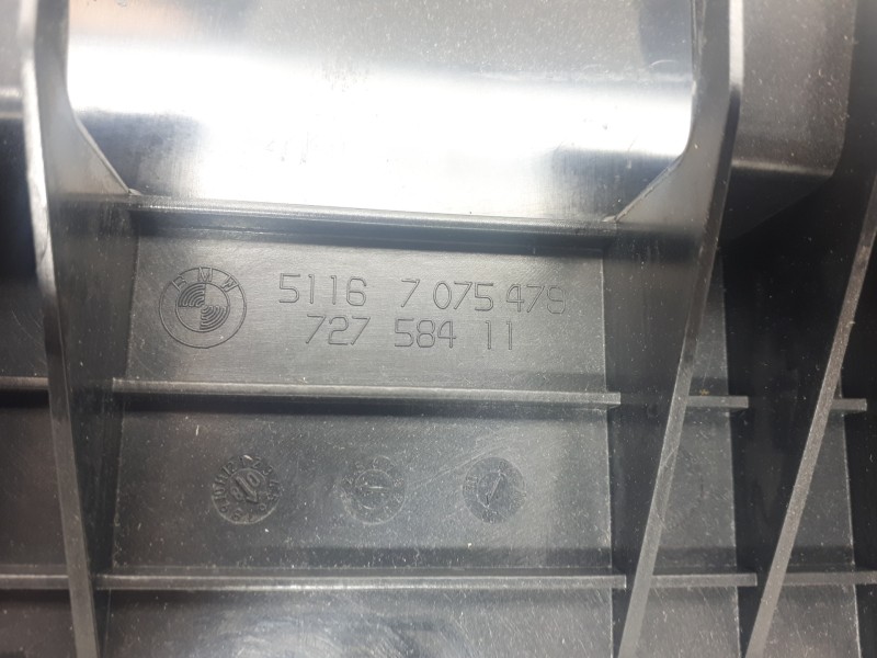 Recambio de guantera para bmw serie 3 berlina (e90) 320d referencia OEM IAM 51167075479 72758411 