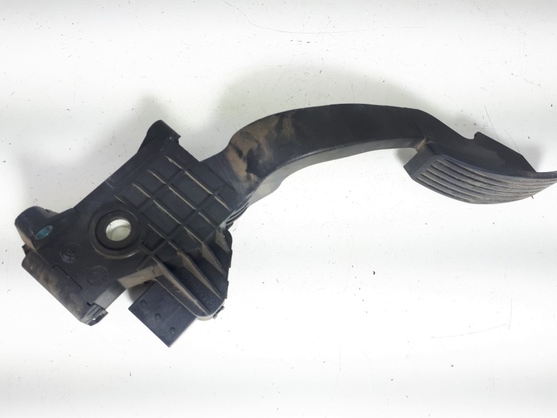 Recambio de pedal acelerador para fiat grande punto (199) 1.3 16v jtd cat referencia OEM IAM 55702020  