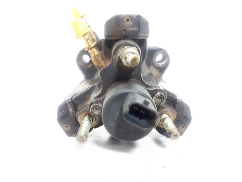 Recambio de bomba inyeccion para renault megane i fase 2 classic (la..) 1.9 dci dynamique referencia OEM IAM 7700111010 04450100